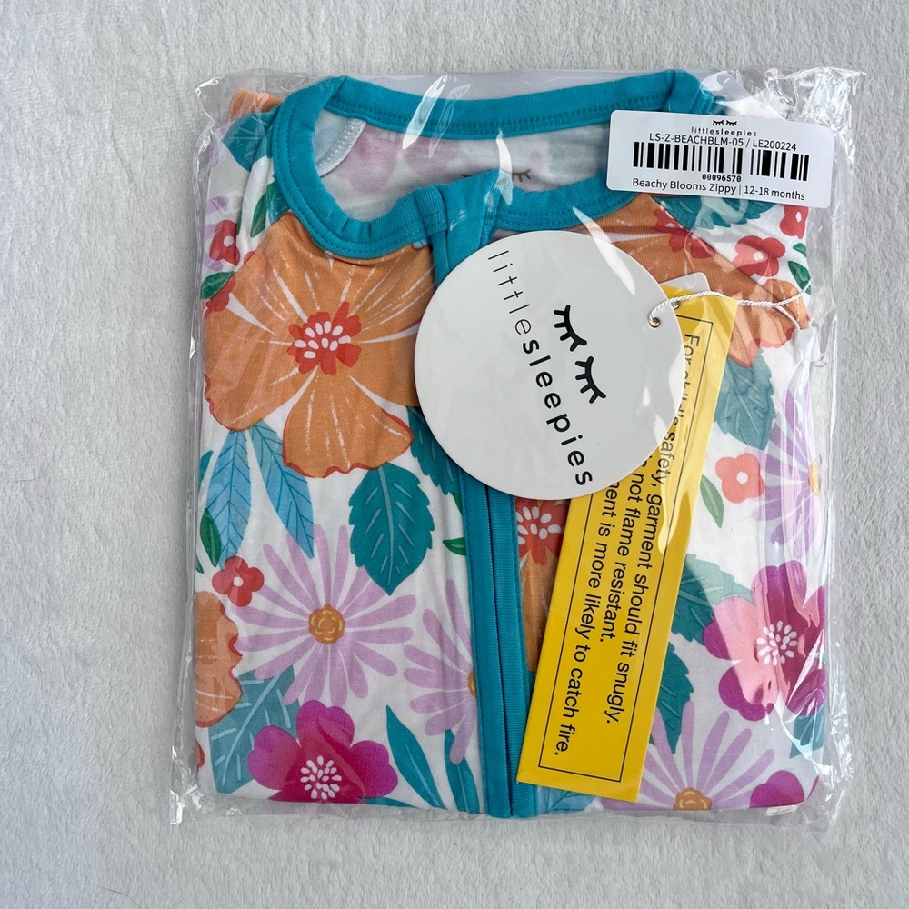 Little Sleepies 12-18 beachy bloom zippy